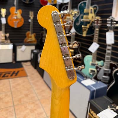 Fender American Vintage II 61 Stratocaster 2024 - 3 Color Sunburst image 7