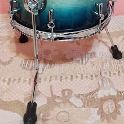 Sonor Delite drum set in Green fade image 14