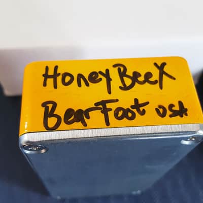 Bearfoot FX Honey Bee X Overdrive Pedal - Hand Painted image 9