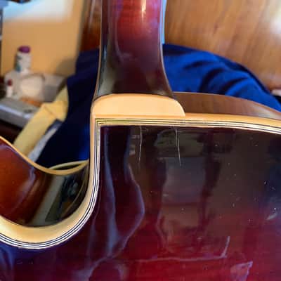 D'Angelico New Yorker 1954 Amber Sunburst w/original Lifton hardshell case image 9