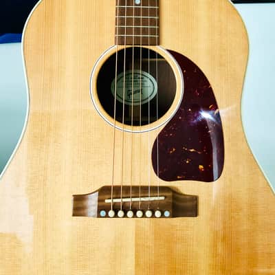 Gibson J-45 Studio Walnut 2025 - Present - Gloss Natural image 3