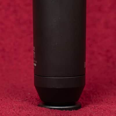 RODE NT-1 KIT 4th Gen with Shockmount and Pop Filter 2010s - Black image 5