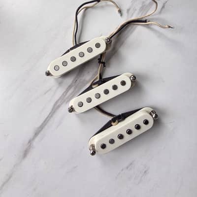 Suhr V60LP Pickups image 1