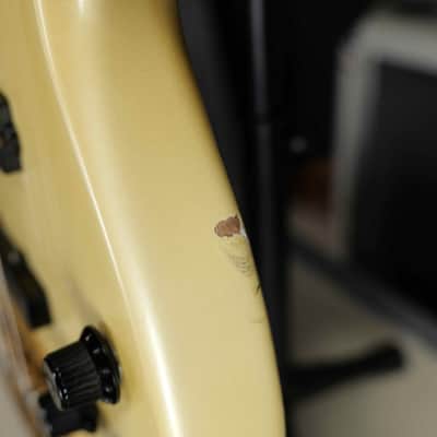Fender PJR65 Late 80's Aged White Bass image 7