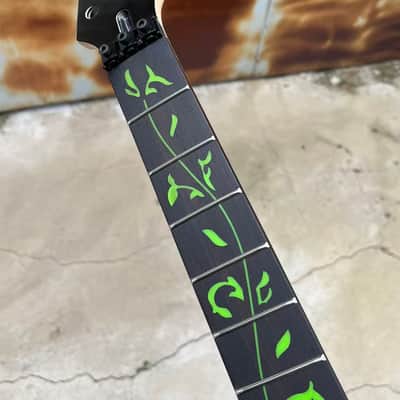 black headstock floyd rose nut stainless steel 24 frets Maple guitar neck hole 10mm Lock nut Satin ibanez Rosewood fingerboard green Tree of Life inlay image 5