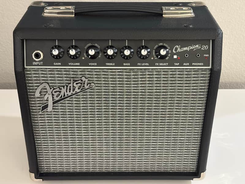 Fender Champion 20 Amp - Super Clean! image 1