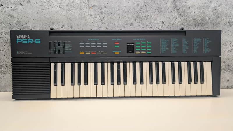 Yamaha PSR-6 49 Keys Synthetizer Vintage - Black image 1