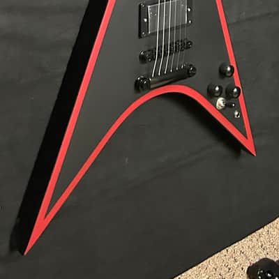 Rafferty Rocket Man III 2025 - Satin black with red trim image 2