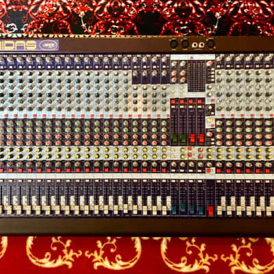 Midas Venice 320 32-Channel Mixing Console image 1