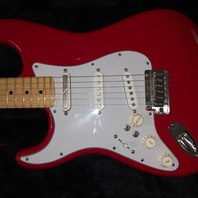 Fender Stratocaster 2011 Bueatifull Red Torino image 21