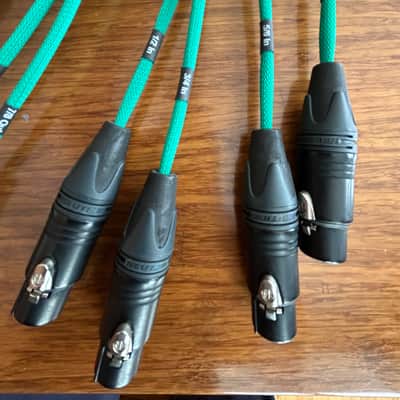 Mogami / Neutrik AES/EBU 4 XLR Female/4 XLR Male 3' digital audio cable image 3
