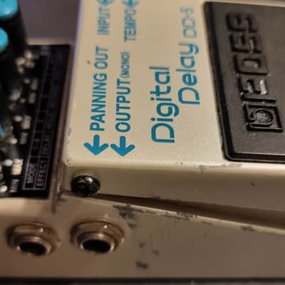 Boss DD-5 Digital Delay (Pink or Dark Gray Label) 1995 - 2003 - White image 4