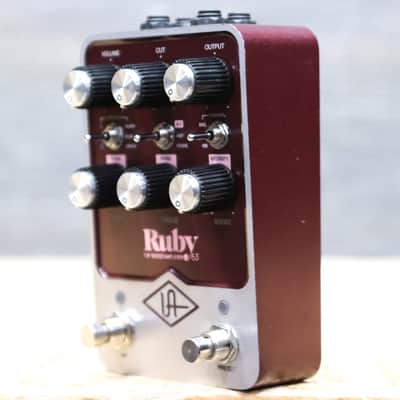 Universal Audio Ruby '63 Top Boost Amplifier UAFX Dual-Engine Effect Pedal w/Box image 2