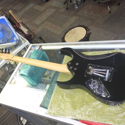 Ibanez RG Series RG270DX* Great Beginner Shredder Guitar : Leveled ,Crowned & Dressed Frets 1998 - Black image 16