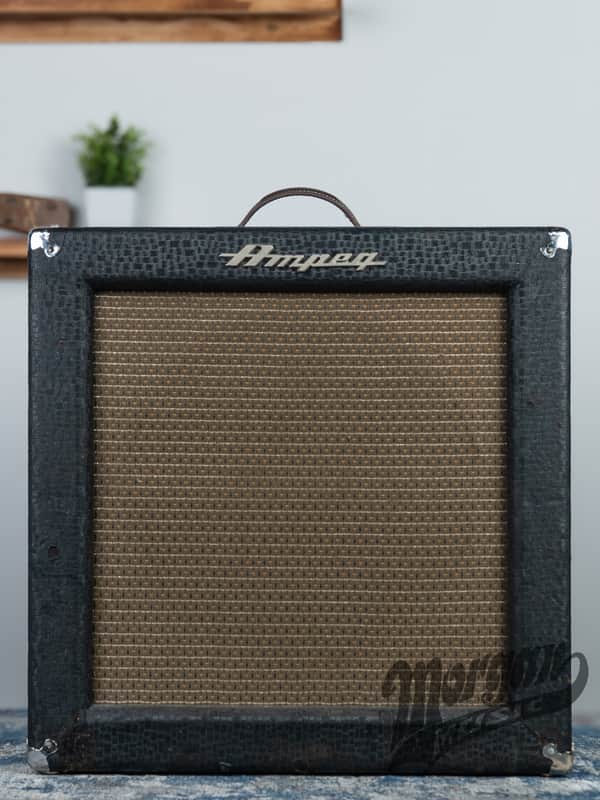 Ampeg 835 Combo