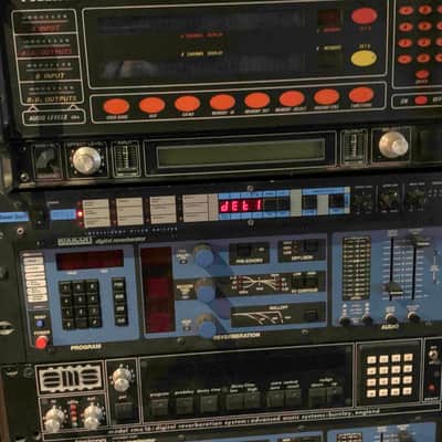 Digitech IPS-33 – Vintage 80s Studio Effects Unit | Delay, Reverb & Echo image 2