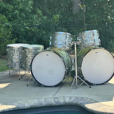 Ludwig Vintage Virgin Double Bass Drum Kit: 24/24/18/16/13/13 May, 1970 - Sky Blue Pearl image 1