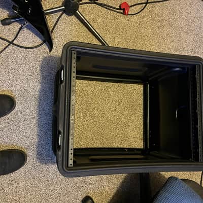 gator g-pro 8u road flight rack case image 6