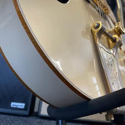Gretsch White Falcon G6136T-LDS w/ Bigsby - Aged White image 22