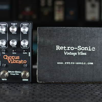 Retro-Sonic Chorus/Vibrato V2 - Silver image 7