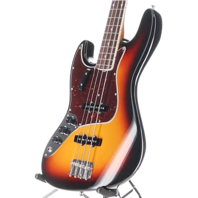 Fender American Vintage II 1966 Jazz Bass Left-Hand, Rosewood Fingerboard, 3-Color Sunburst (RC2) (14875) image 4