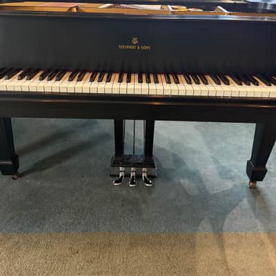 Steinway&Sons L 1926 - Ebony Satin image 3