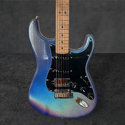 Fender Limited Edition 70th Anniversary Ultra Stratocaster HSS – Amethyst image 6