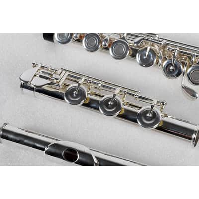 Pearl Flutes Quantz 505 Series Student Flute Regular Open Hole with Offset G, Split E and B Foot image 5