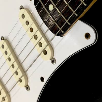 LEFTY! Vintage 1987 Fender Japan '62 Reissue Strat Squier Left Stratocaster Black ST362L NOS Relic HSC image 7
