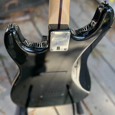 Squier Stratocaster 2011 NOS Black & Chrome image 8