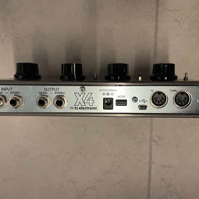 TC Electronic Ditto X4 Looper 2016 - Present - Black image 4