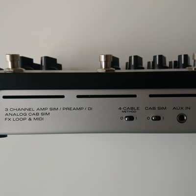 Two Notes ReVolt Guitar 2022 - Present - Silver / Black image 2
