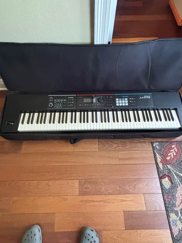 Roland Juno DS88 Synthesizer 2025 - Black image 1