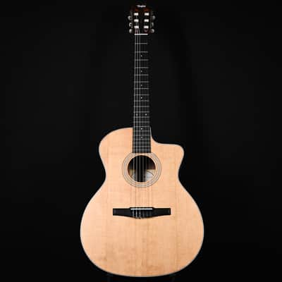 Immagine Taylor 214ce-N Nylon-string Acoustic/ Electric Guitar - Natural 2026 (2202166525) - 2