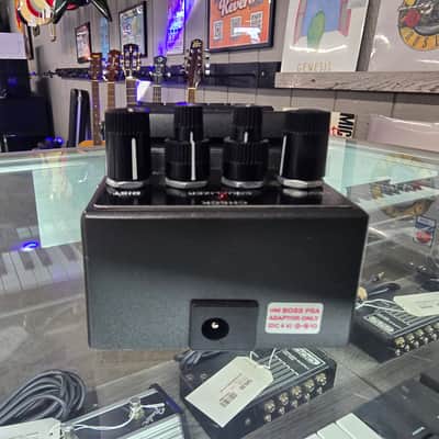 Boss MT-2 Metal Zone (Silver Label) 1991 - Present - Black image 5