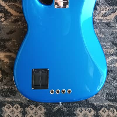 Fender American Ultra II Precision Bass with Ebony Fretboard 2024 - Present - Noble Blue image 15