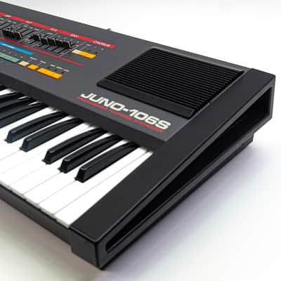 1985 Roland Juno-106S 61-Key Polyphonic Synth with Built-In Speakers – Serviced image 5