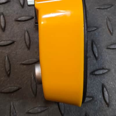 Danelectro Grilled Cheese Resonant Filter Distortion DJ-10 Food
