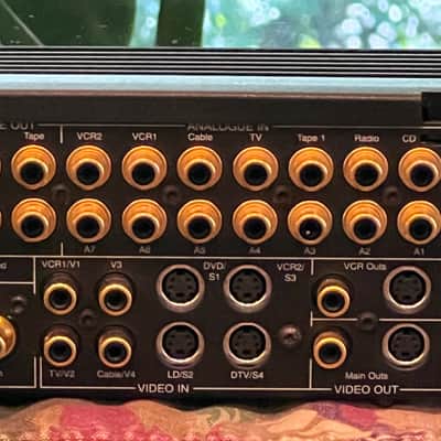 Meridian 561 Digital Surround Controller/Tested Fully Functional image 10