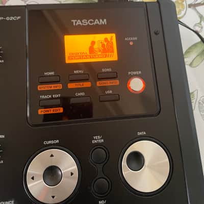 TASCAM Digital Portastudio DP 02 CF - Black image 4