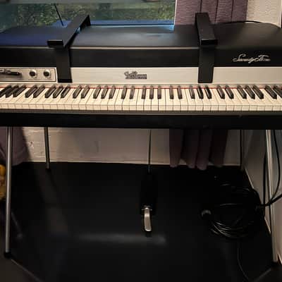Fender Rhodes Mark I Stage 73-Key Electric Piano 1969 - 1974 - Black Rounded Top image 1