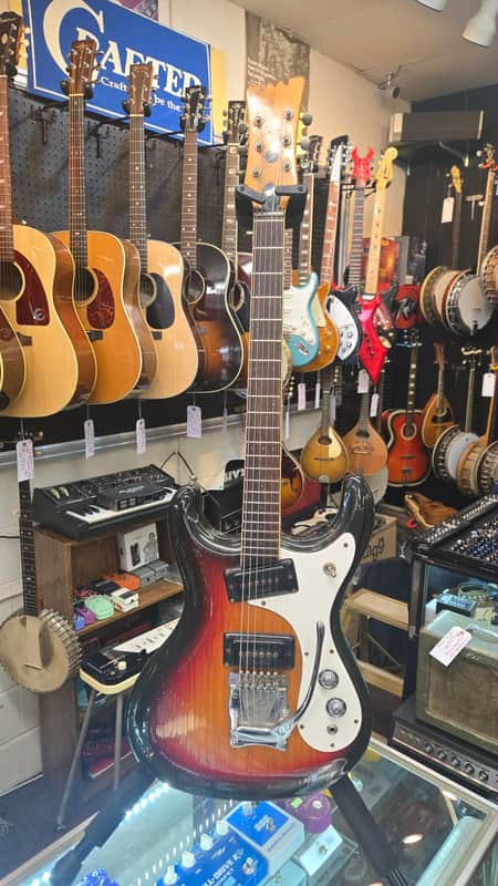Mosrite Mosrite Ventures Model (Mark I) 1968 - Sunburst