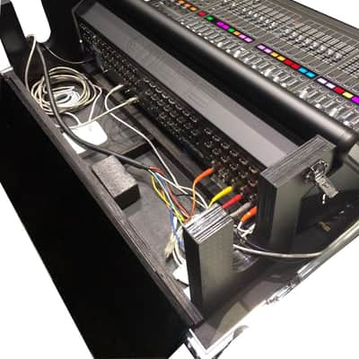 ProX XS-MIDM32DHW ATA Digital Audio Mixer Flight Case for Midas M32 Console with Doghouse compartment and Caster wheels image 3