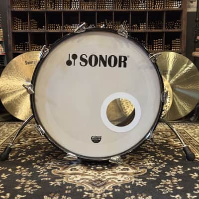VINTAGE 1980's Sonor 16x20 Hilite Bass Drum in Black Diamond image 2