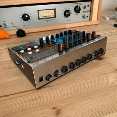 Electro-Harmonix 45000 Stereo Multi-Track Looper 2013 - Present - Silver / Black image 3