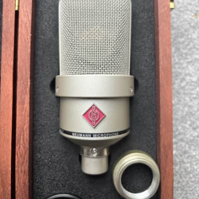 Neumann TLM 103 Large-Diaphragm Condenser Microphone + Shockmount & Original Wooden Case image 2