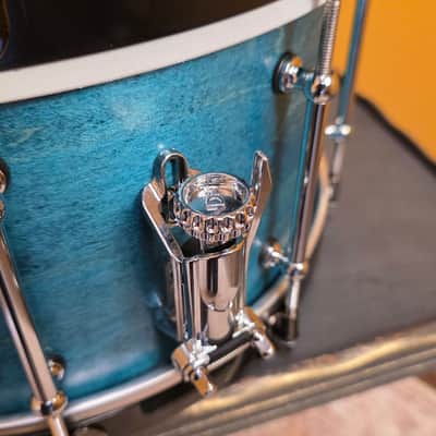 Kings Custom Drums 14x7" Maple Turquoise Snare w/ Wood Hoops image 11