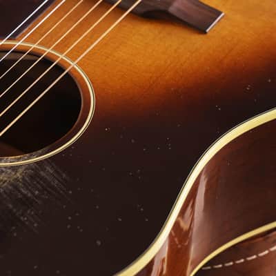 Gibson Custom Shop 1955 J-45 Reissue Murphy Lab Light Aged Vintage Sunburst image 9