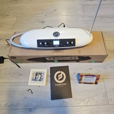 Moog Theremini Theremin 2018 - Present - White image 1