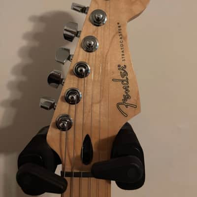 Fender HSS Player Stratocaster - Ferrari Yellow image 8